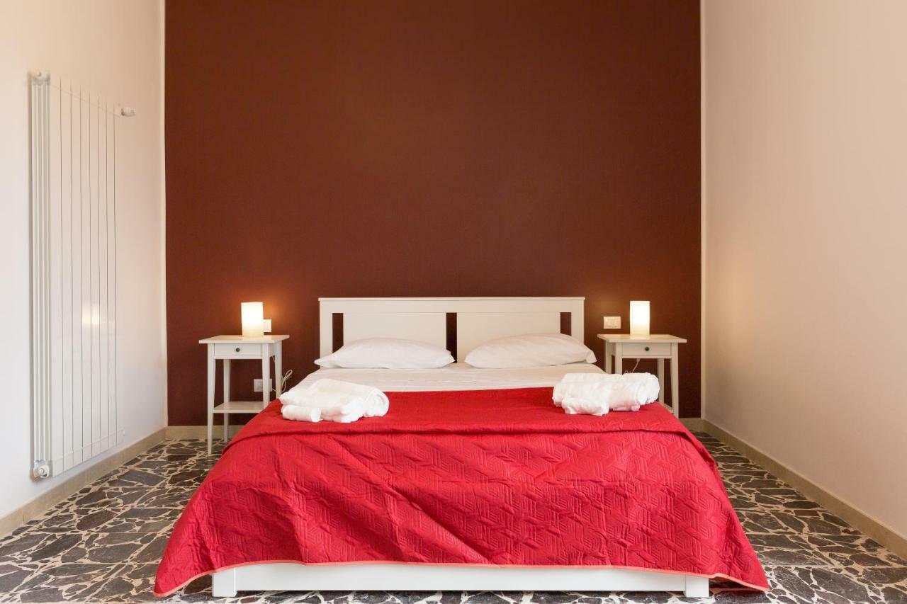 Al Corso Apartments Noto Zewnętrze zdjęcie