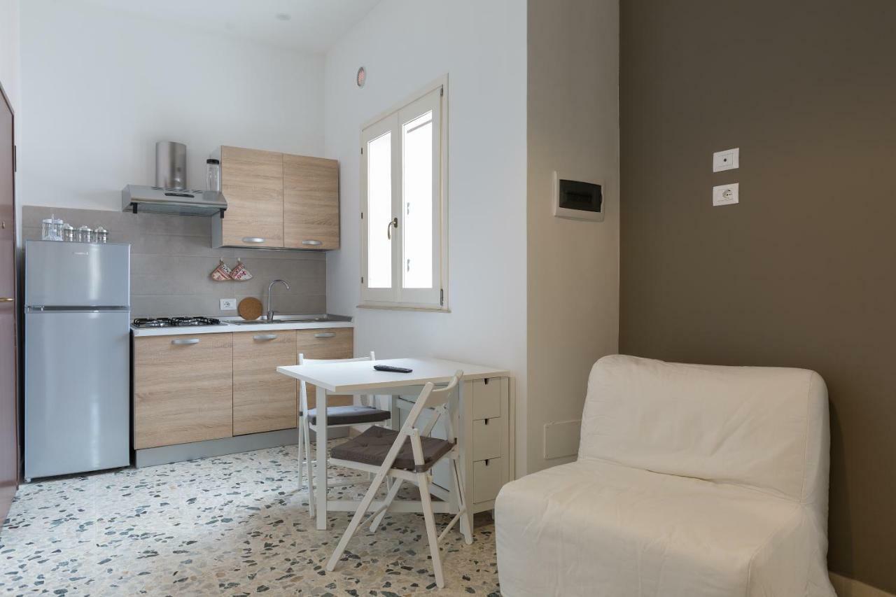Al Corso Apartments Noto Zewnętrze zdjęcie