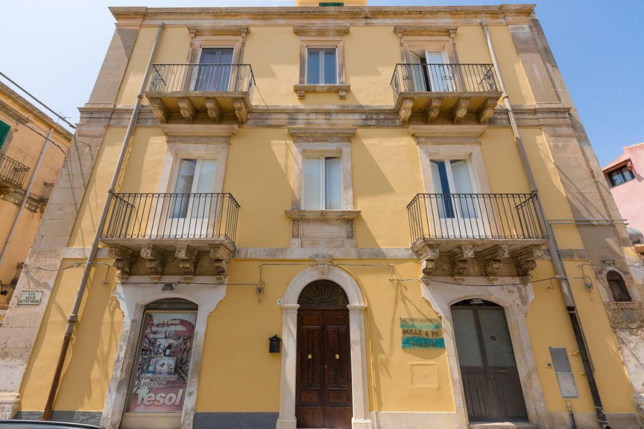 Al Corso Apartments Noto Zewnętrze zdjęcie
